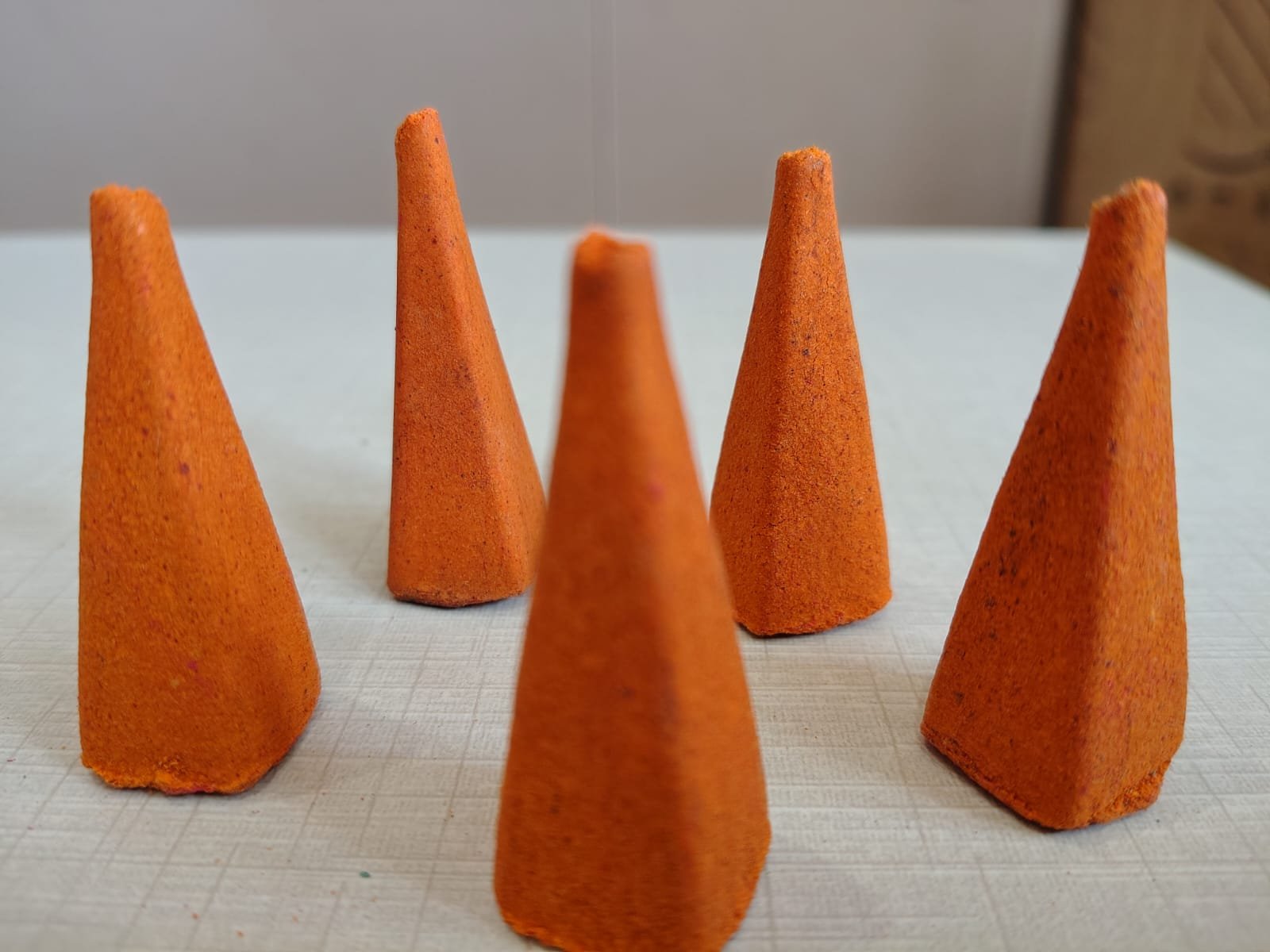 Chandan (Sandalwood) - Dhoop Cones (Pack of 30) — view 2